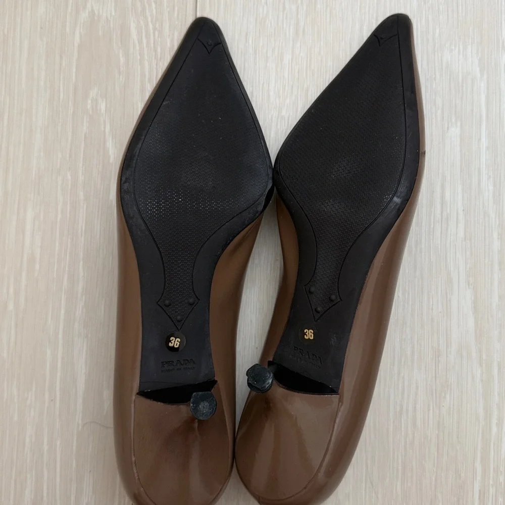 Prada Chocolate Brown Closed Pointed Toe Kitten Heels - Picture 10 of 13